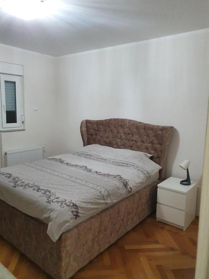 Central1 Панчево Екстер'єр фото